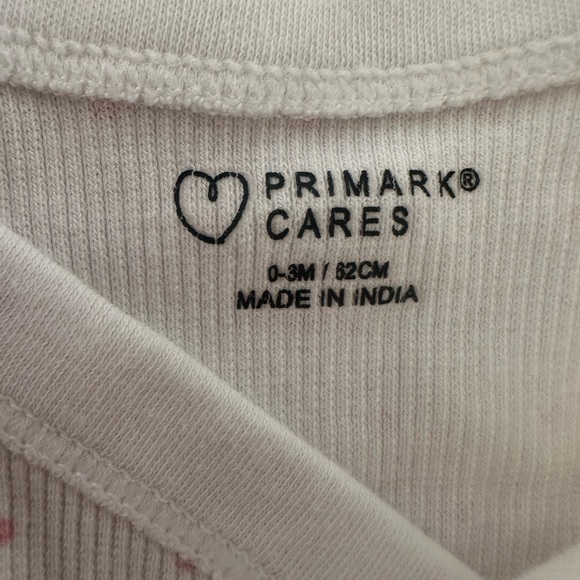 Bundle of 7 Baby Girl Bodysuits- 3 months. - Picture 14 of 16